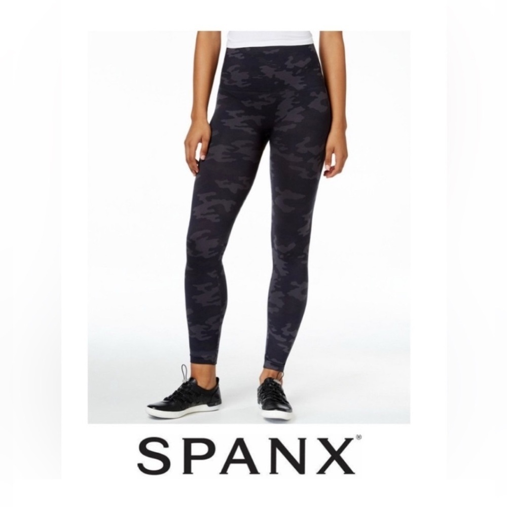 Spanx Look At Me Now Womens M Black Camo Seamless Leggings Full Length N…